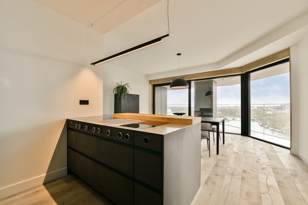 Medium property photo - Korte Ouderkerkerdijk 1W2, 1096 AC Amsterdam